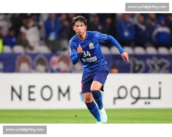 夜游上海恩怨升级!蒯纪闻放话:踢完这场再论出征资格 夜游上海恩怨升级!蒯纪闻放话:踢完这场再论出征资格