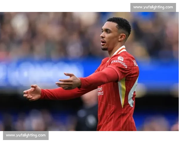 阿诺德离队后，红军仅剩两人撑起英格兰血脉