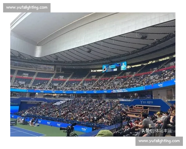 萨巴伦卡首盘 6-2 领先遭争议暂停,柏林站因场地湿滑中断